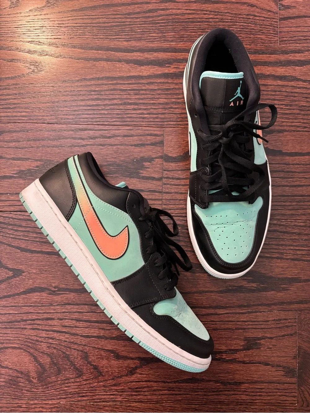 Jordan 1 Low SE Tropical Twist Sneakers Men’s US 12